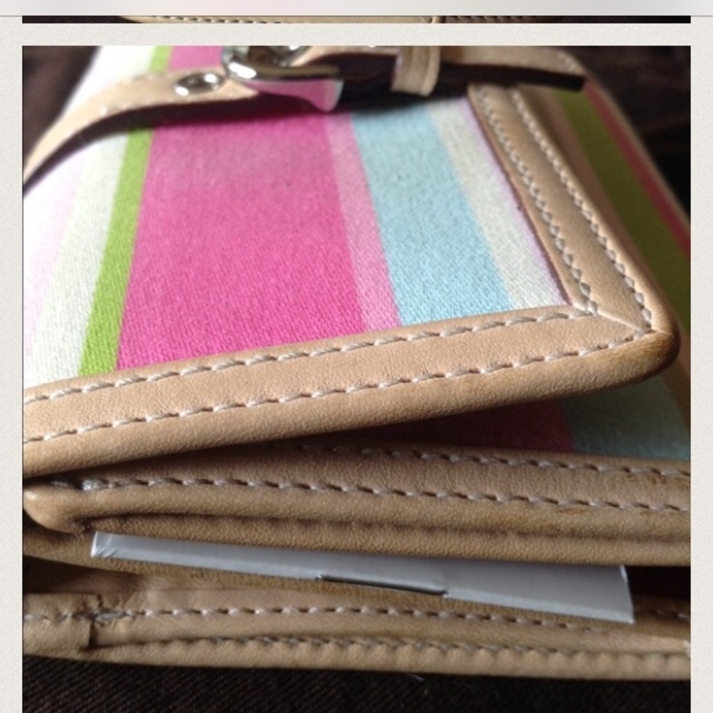 COACH WALLET - Picture 2 of 3